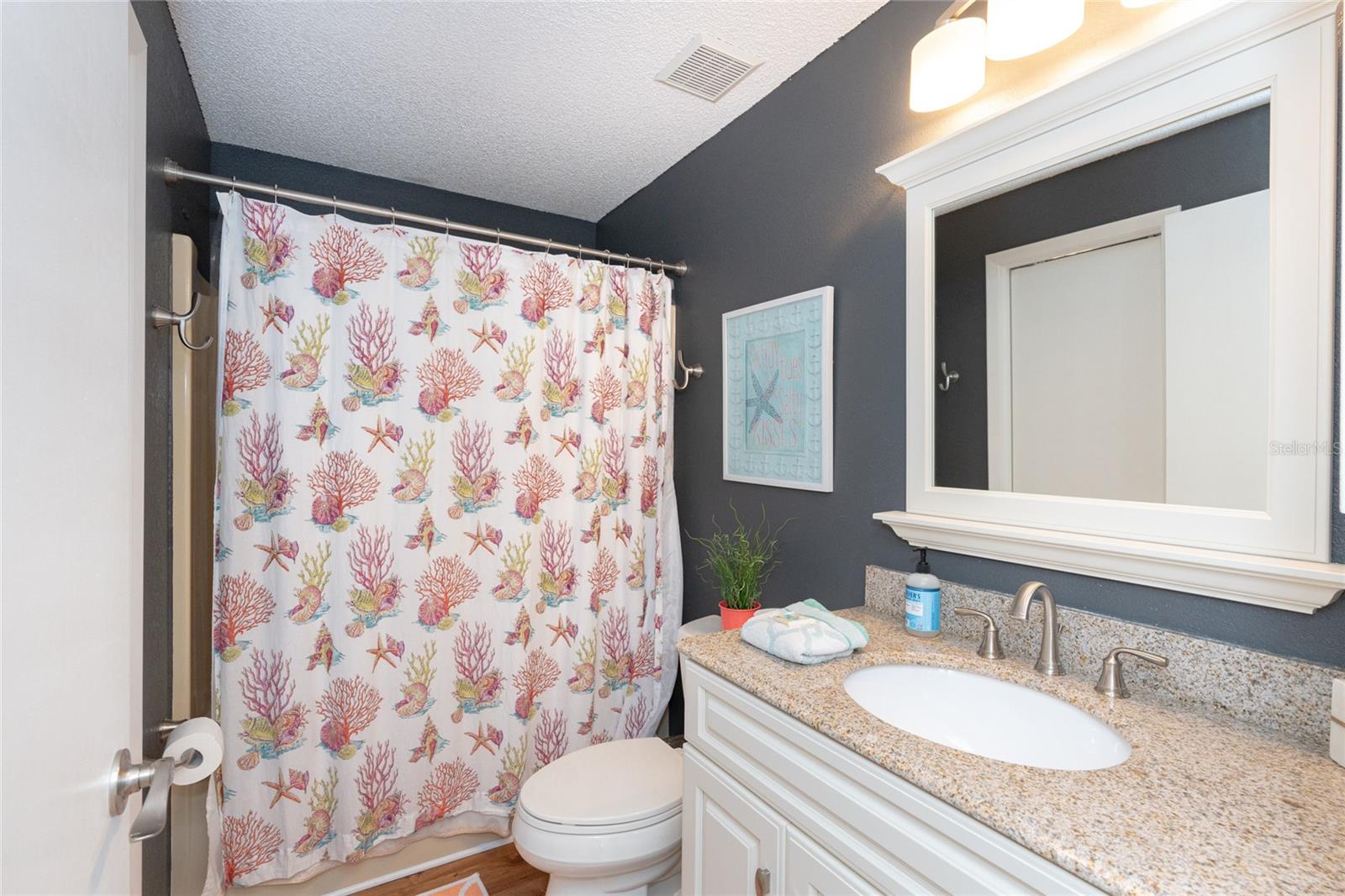 GASPERS HIDEWAY - Residential Lease