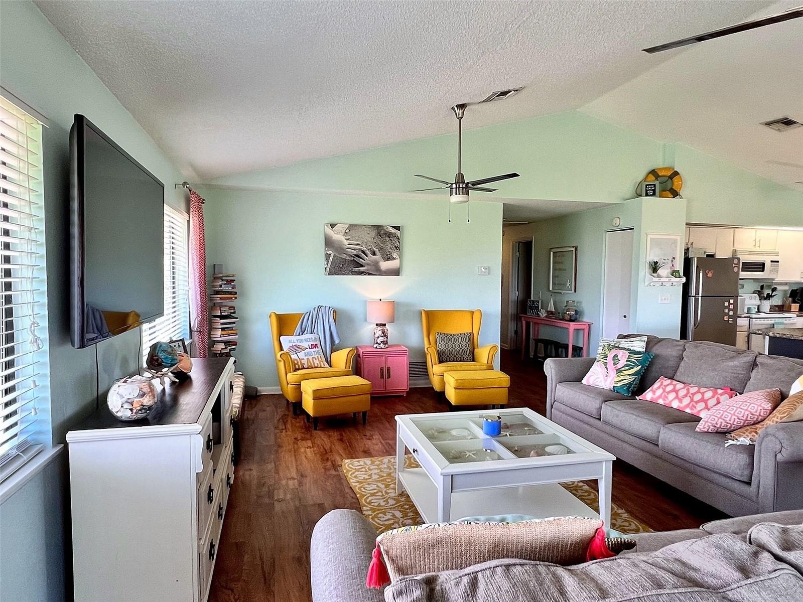 GASPERS HIDEWAY - Residential Lease