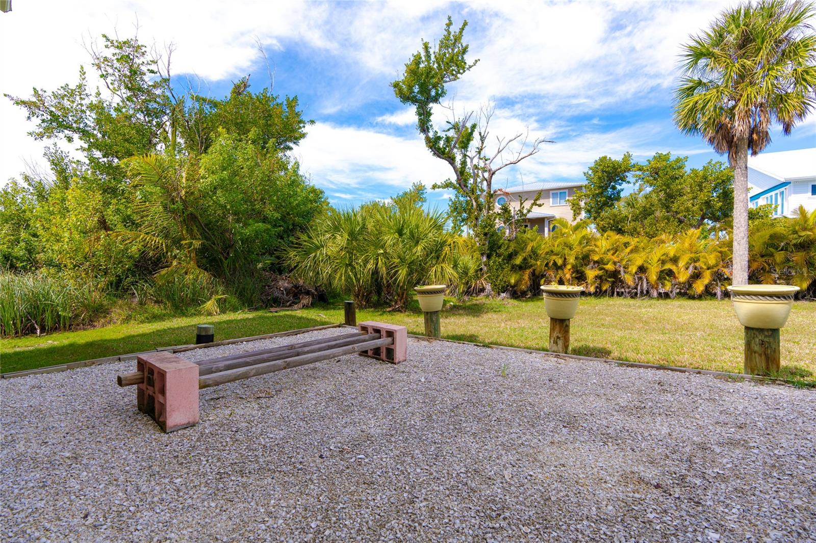 GASPERS HIDEWAY - Residential Lease