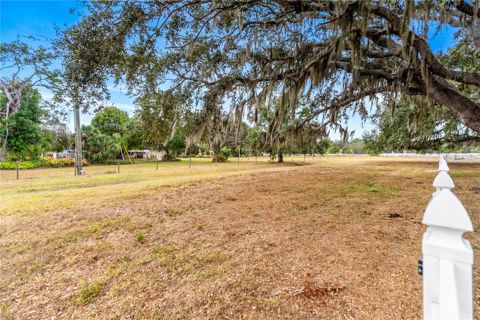 FOX CREEK ACRES - Residential