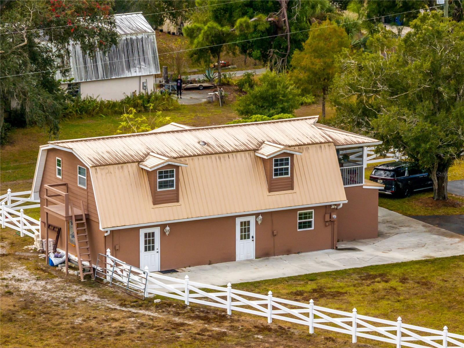 FOX CREEK ACRES - Residential