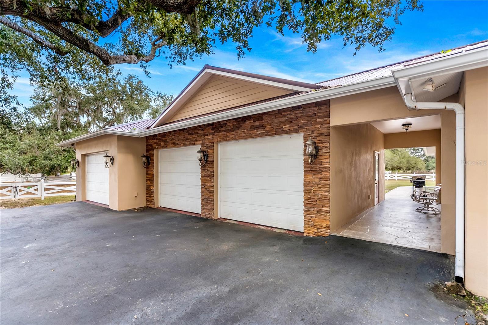 FOX CREEK ACRES - Residential