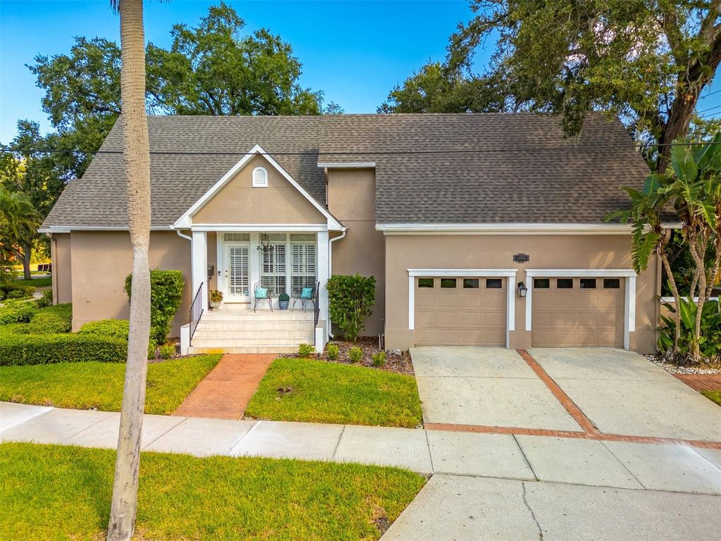 Photo of 4535 W Beachway Drive, Tampa, FL 33609 (MLS # TB8439447)