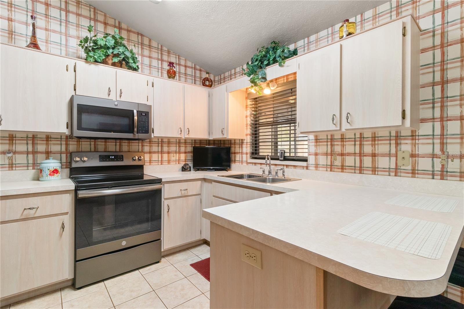 BELLEVIEW RIDGE ESTATE - Residential