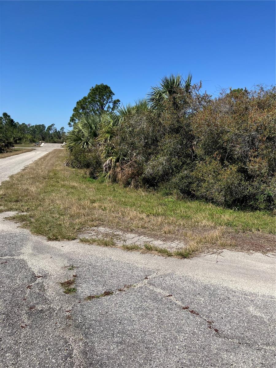 PORT CHARLOTTE SUB 47 - Land