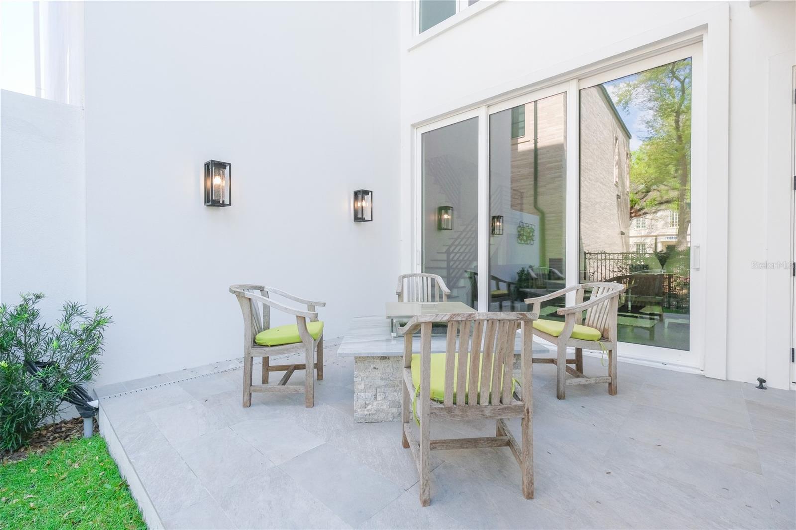 MORSE & PENNSYLVANIA TWNHMS - Residential