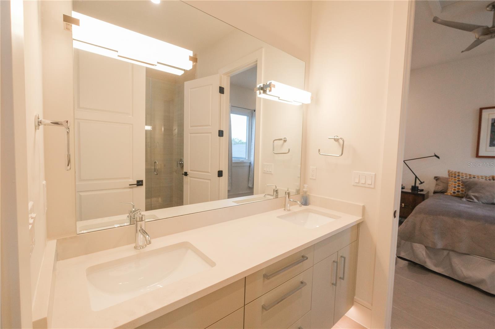 MORSE & PENNSYLVANIA TWNHMS - Residential