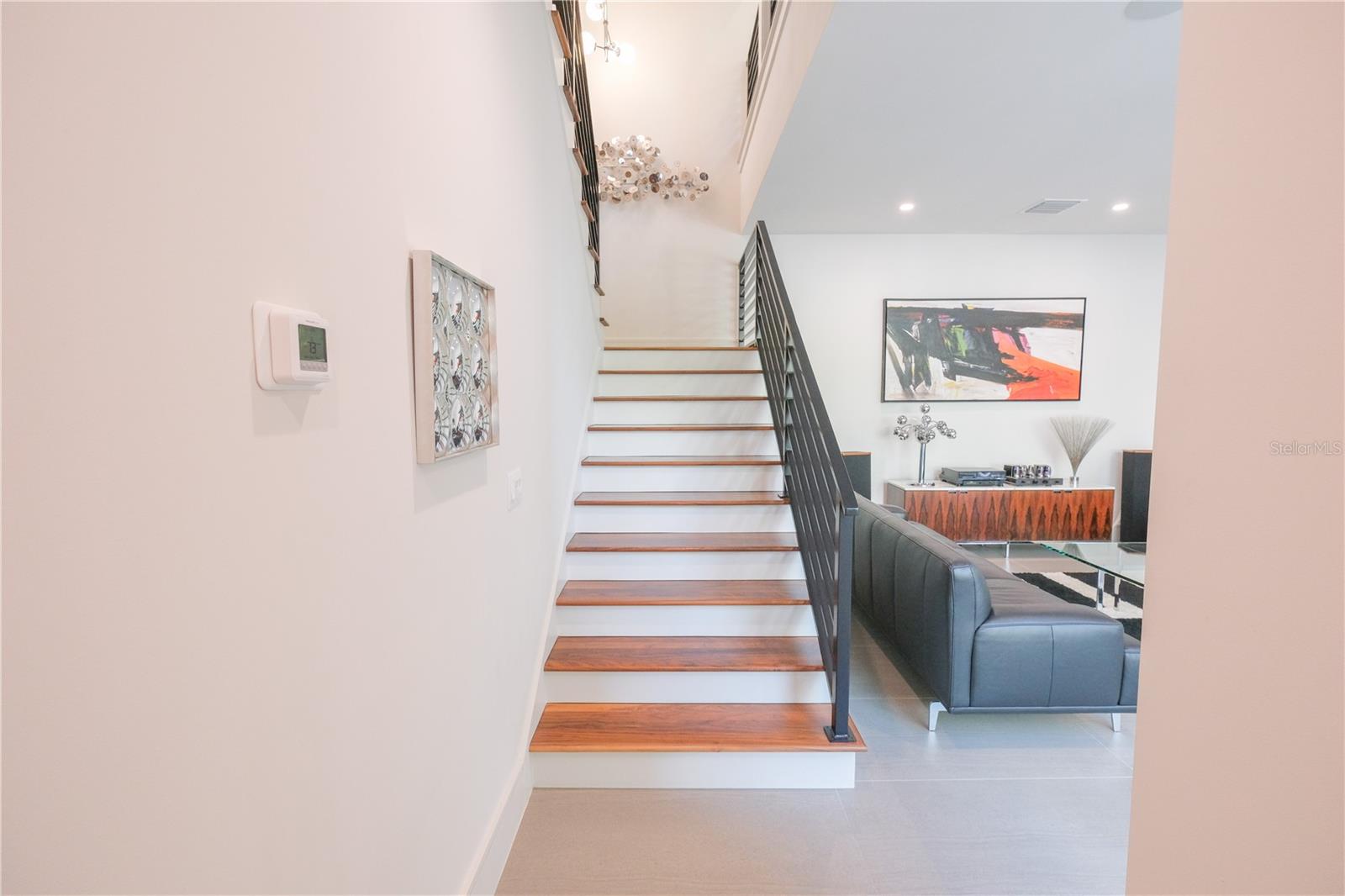 MORSE & PENNSYLVANIA TWNHMS - Residential