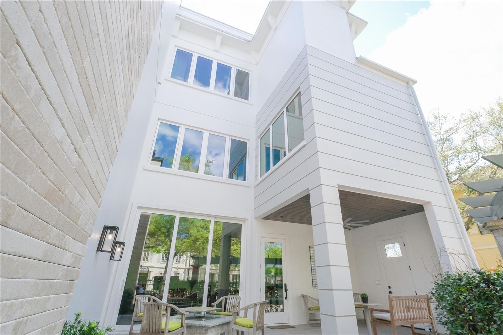 MORSE & PENNSYLVANIA TWNHMS - Residential