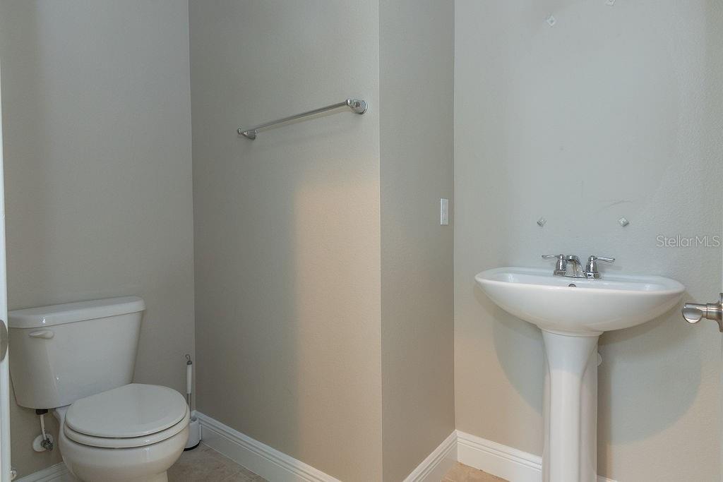 VICTORIA PARK INCREMENT 4-1 SOUT - Residential Lease