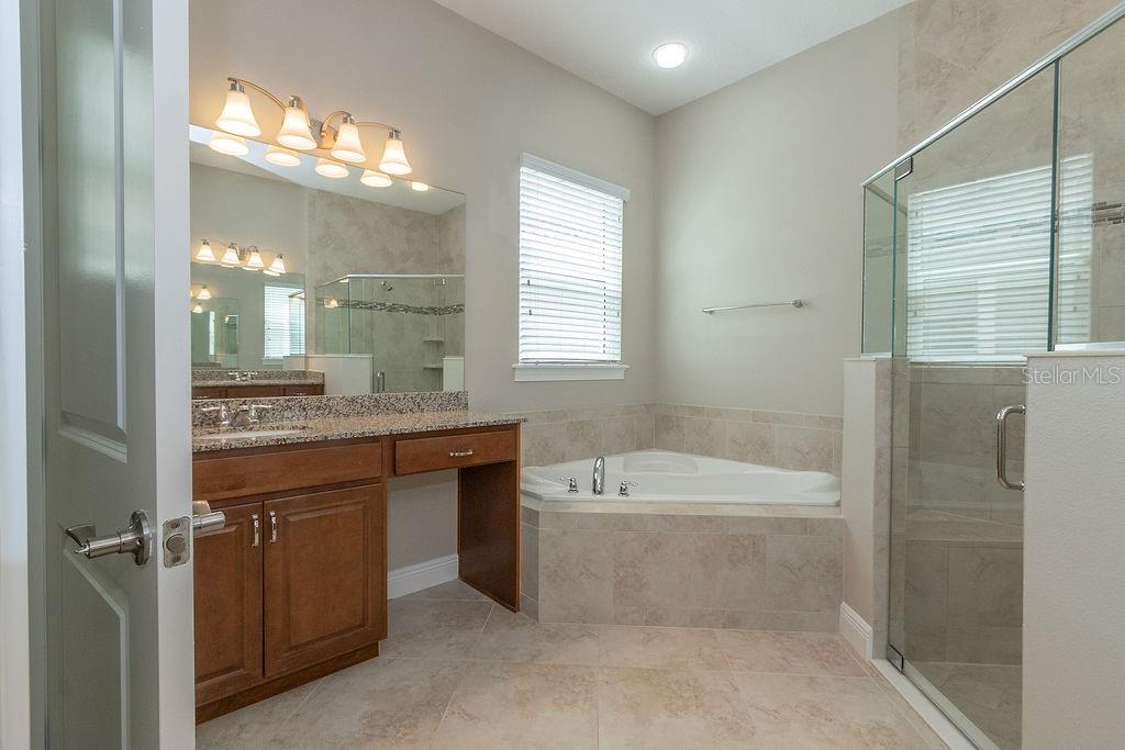 VICTORIA PARK INCREMENT 4-1 SOUT - Residential Lease
