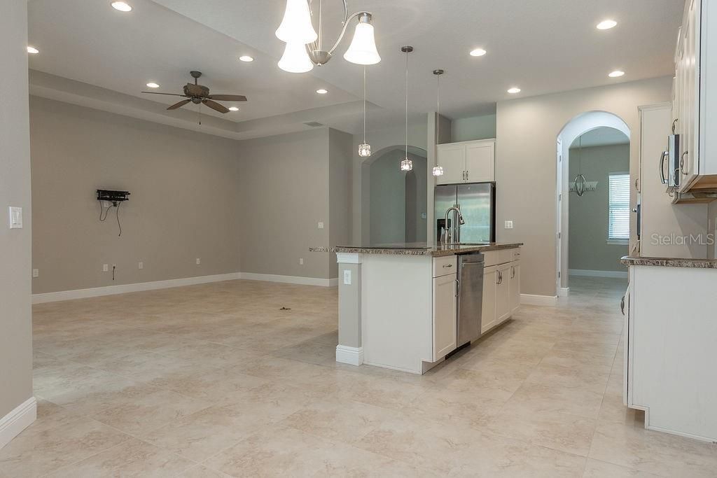Photo of 906 Victoria Hills Drive S, Deland, FL 32724 (MLS # V4948837)