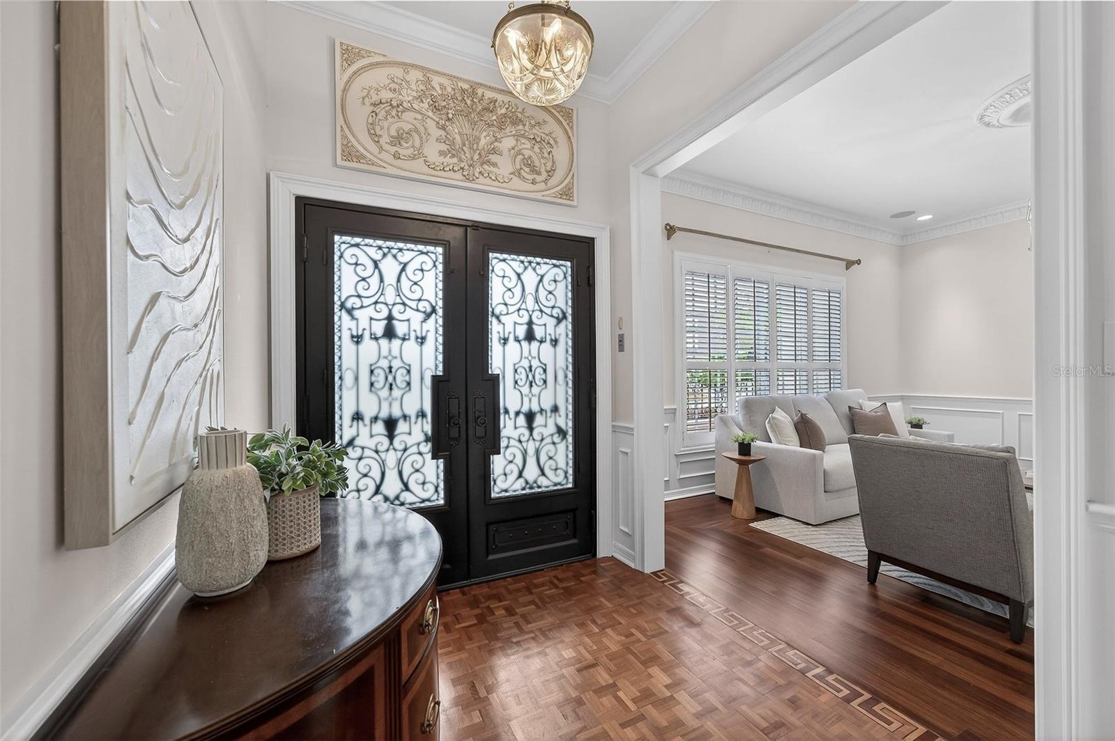 COUNTRY CLUB TWNHS WEST CONDO 02 - Residential