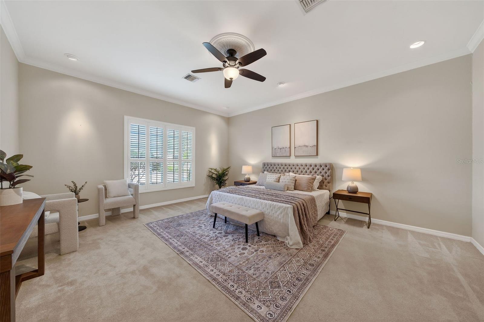 COUNTRY CLUB TWNHS WEST CONDO 02 - Residential