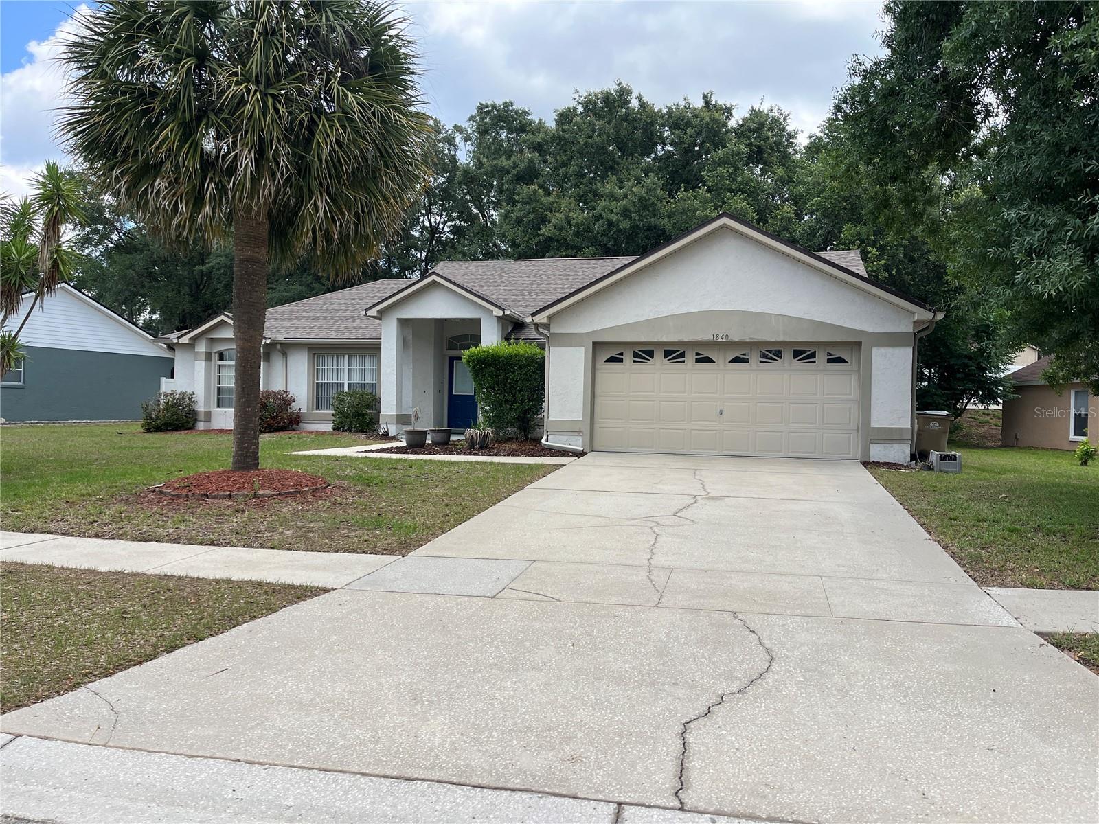 GREATER GROVES PH 04 - Residential Lease