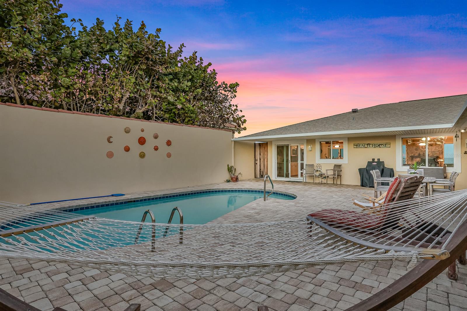 Emerald Isle Unit 01 - Residential