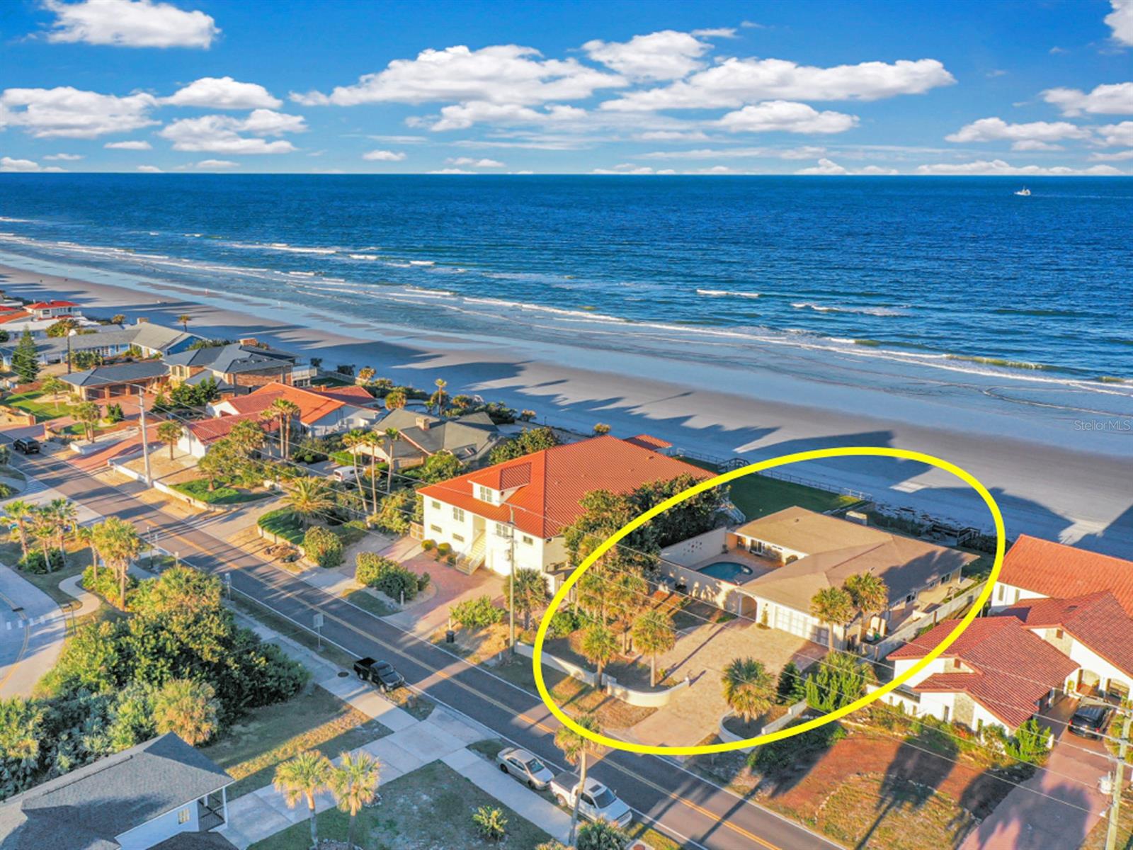 Emerald Isle Unit 01 - Residential