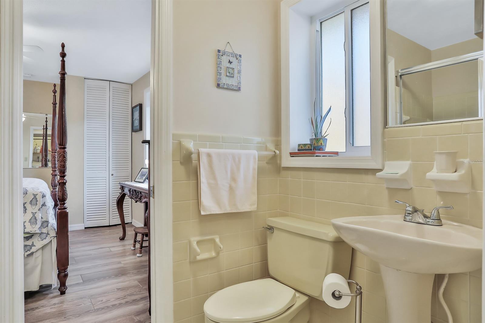 Emerald Isle Unit 01 - Residential