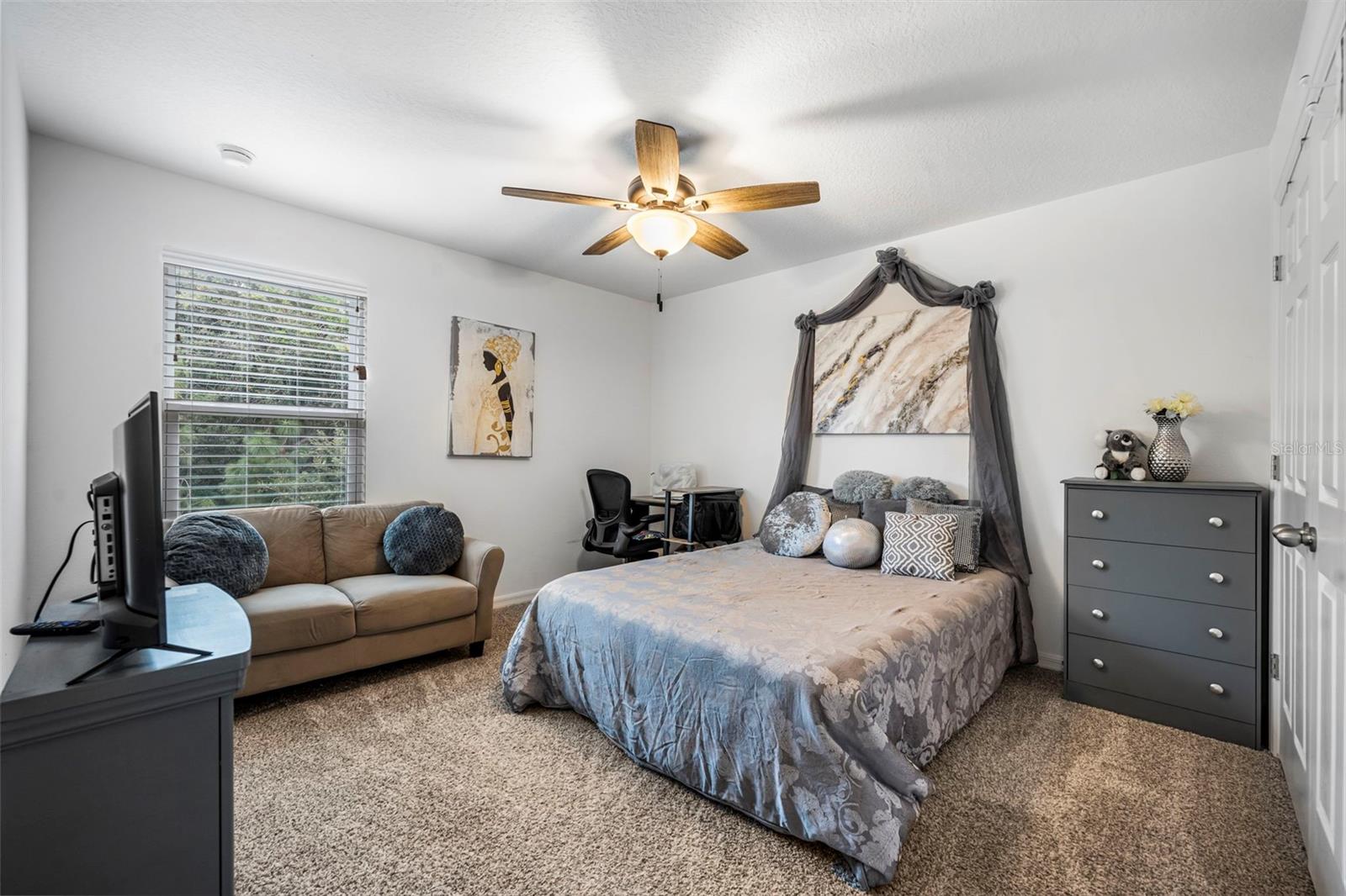 LAKE LINCOLN SUB - Residential