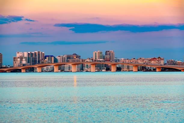 REGENCY HOUSE - Residential