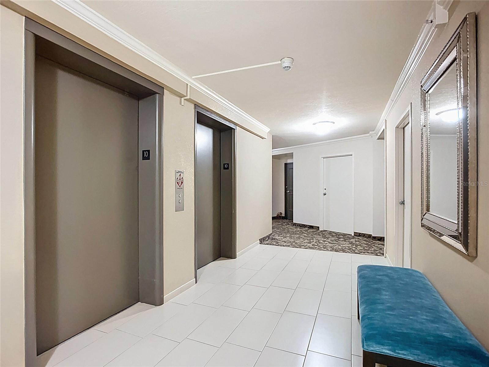 REGENCY HOUSE - Residential