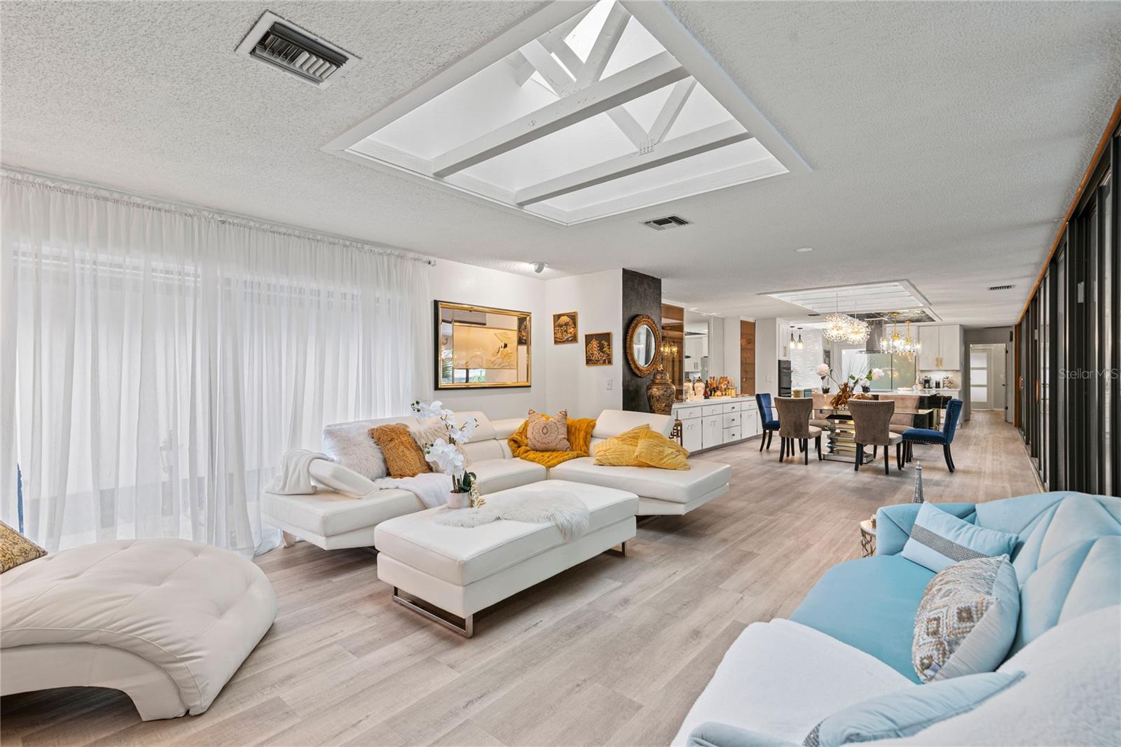 GROVE ESTATES - Residential