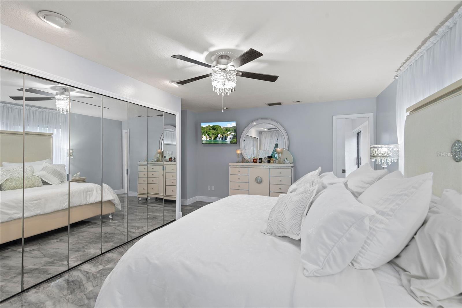 GROVE ESTATES - Residential