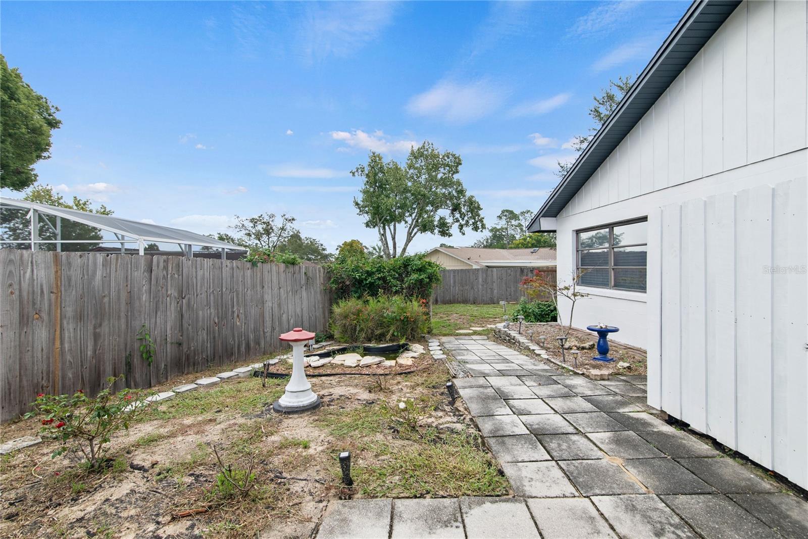 GROVE ESTATES - Residential