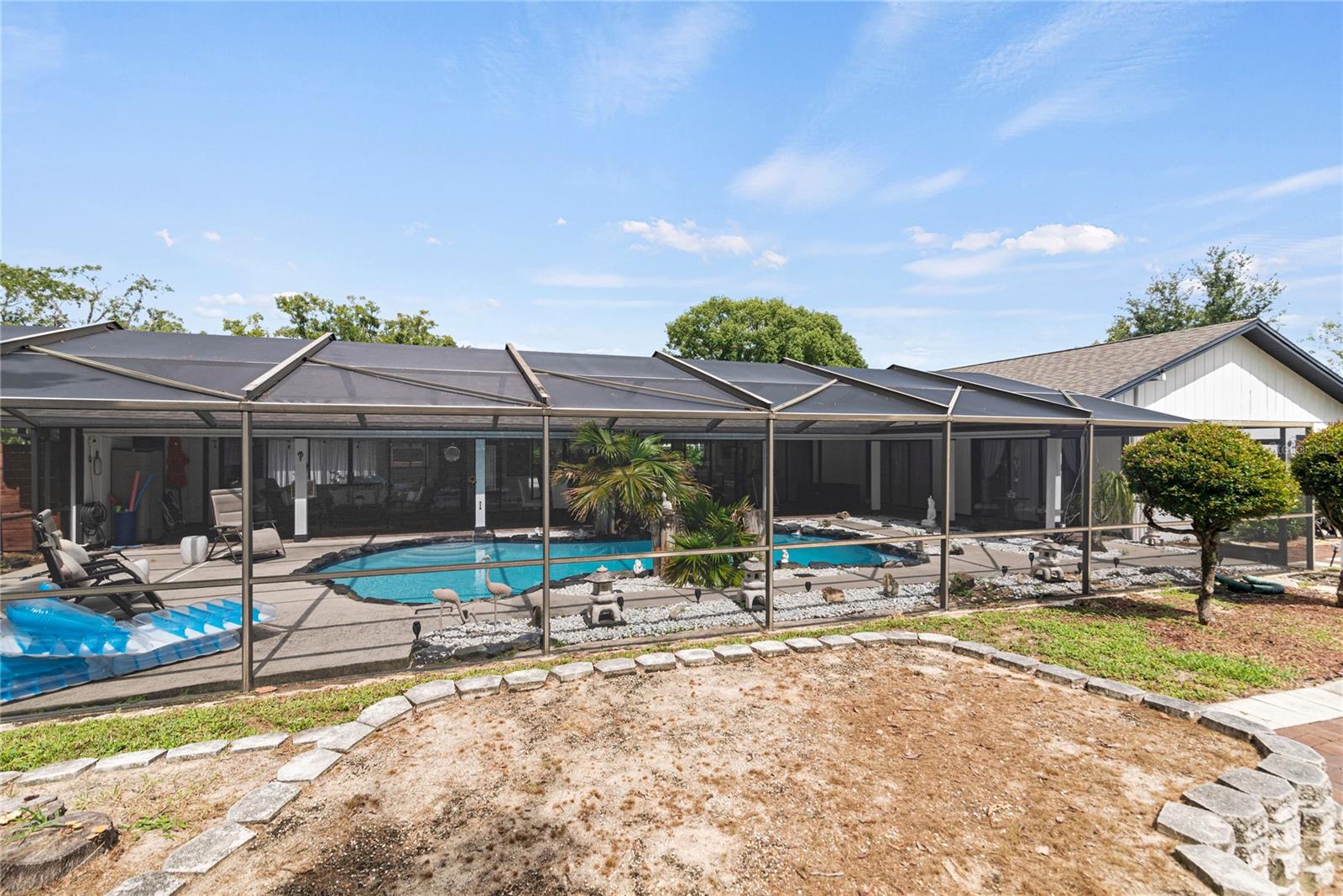 GROVE ESTATES - Residential