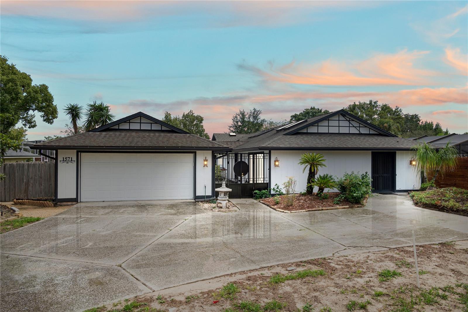 GROVE ESTATES - Residential