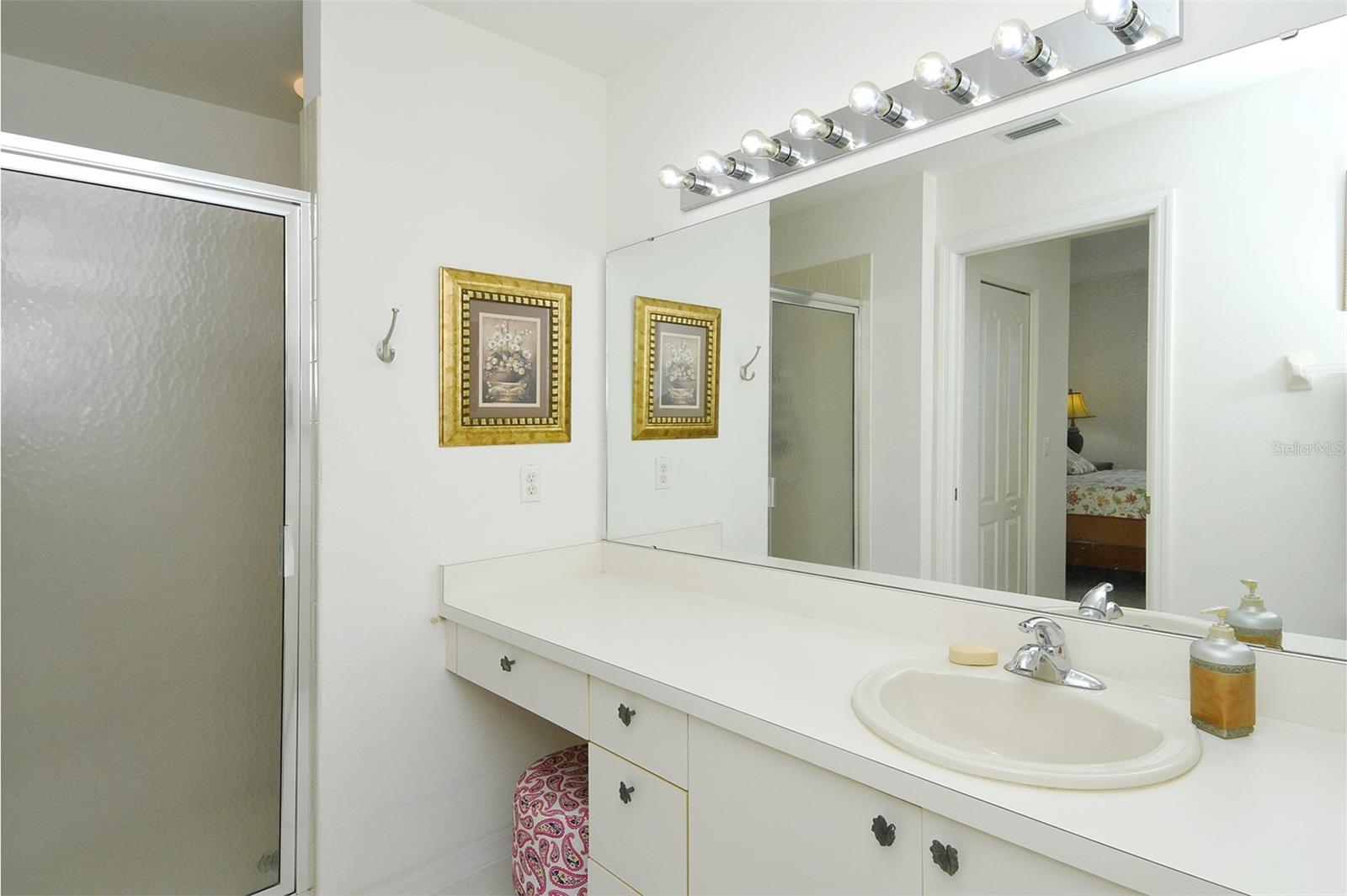 HERITAGE OAKS GOLF & COUNTRY CLUB - Residential