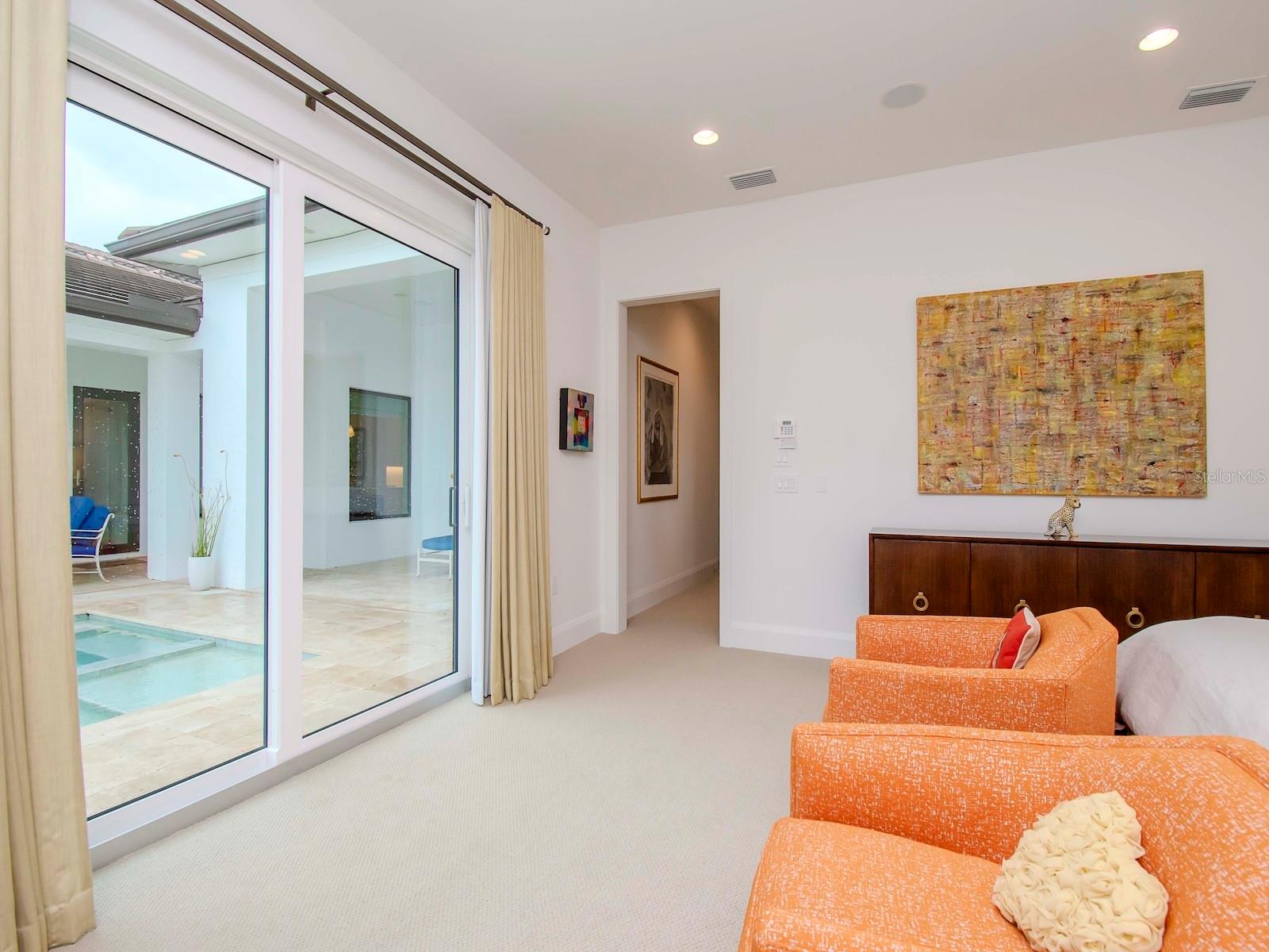 SNELL ISLE SHORES - Residential