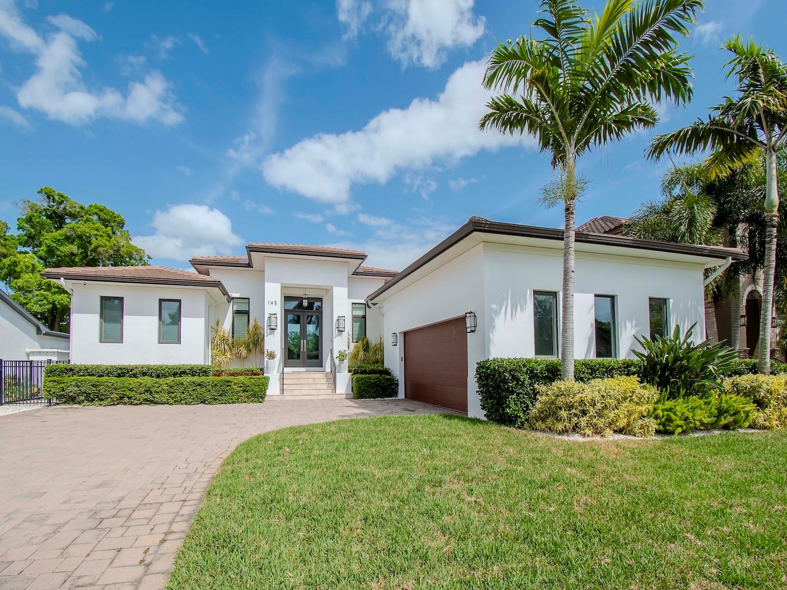 SNELL ISLE SHORES - Residential