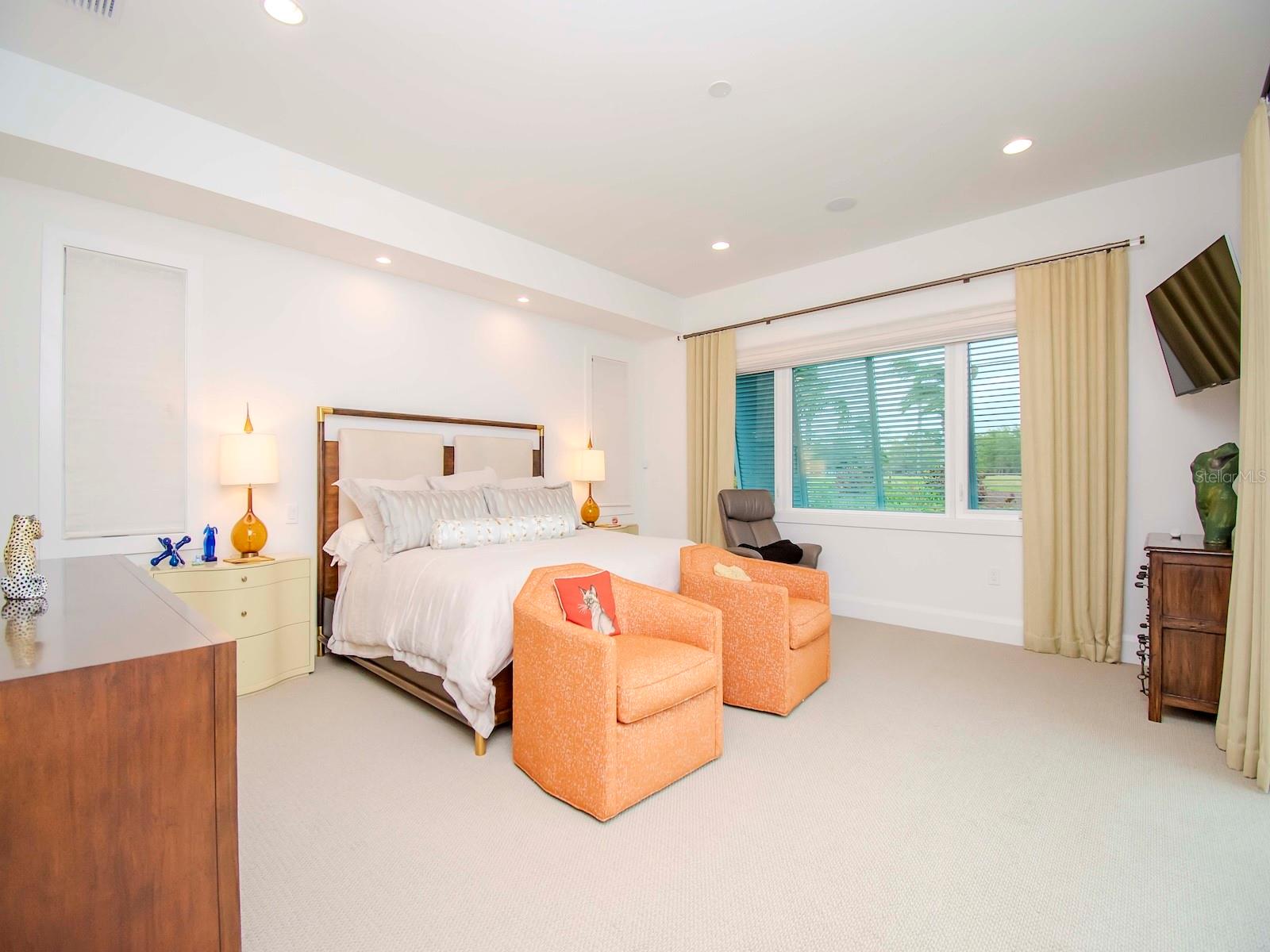 SNELL ISLE SHORES - Residential