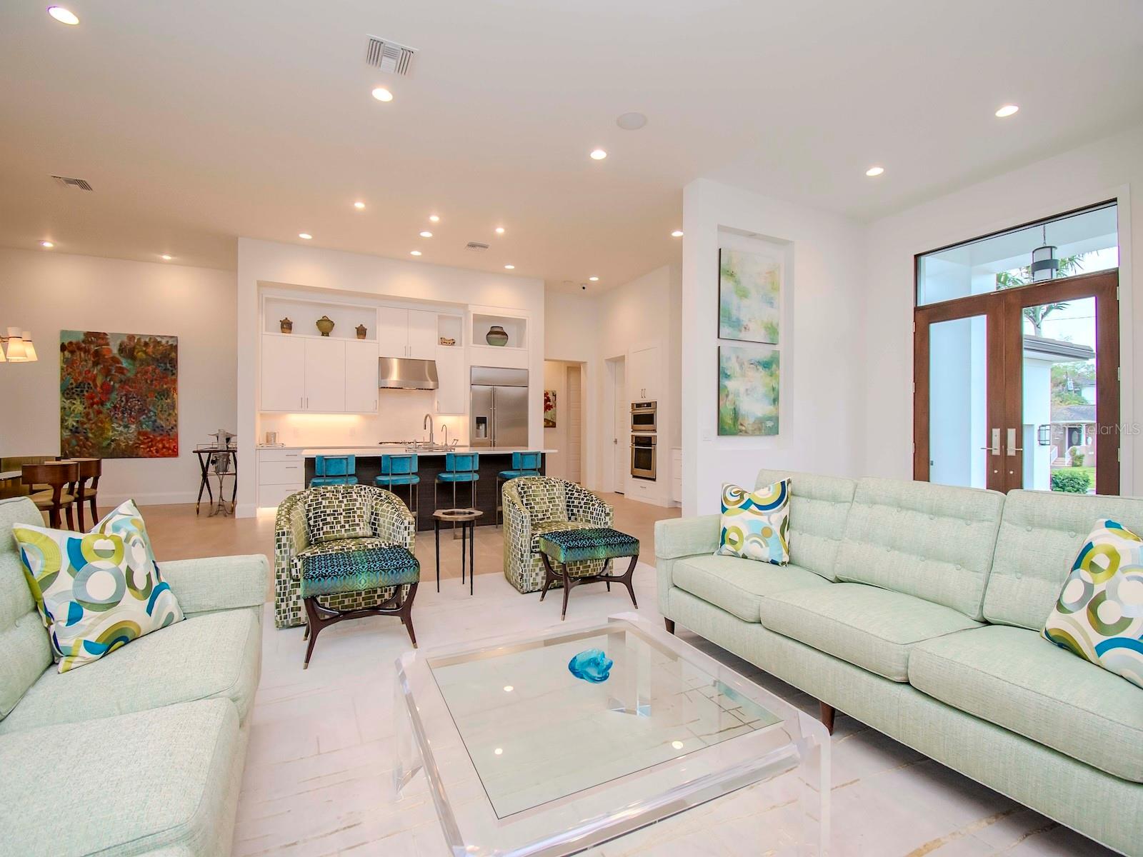 SNELL ISLE SHORES - Residential