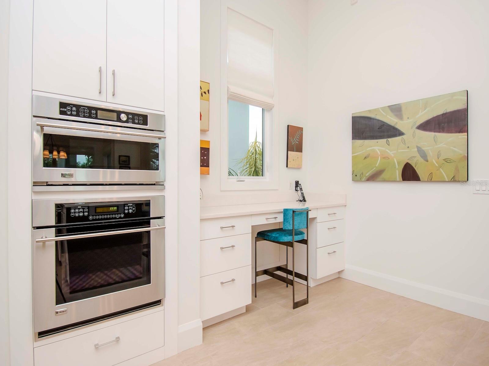 SNELL ISLE SHORES - Residential