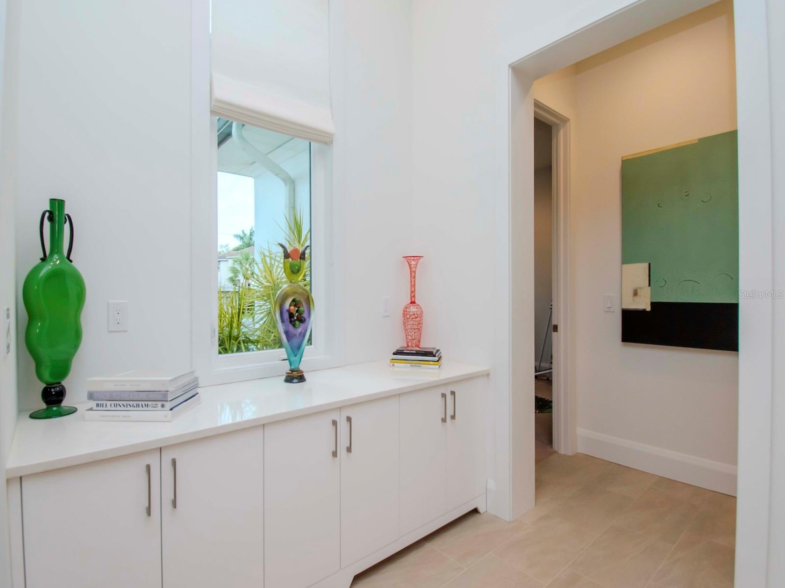 SNELL ISLE SHORES - Residential