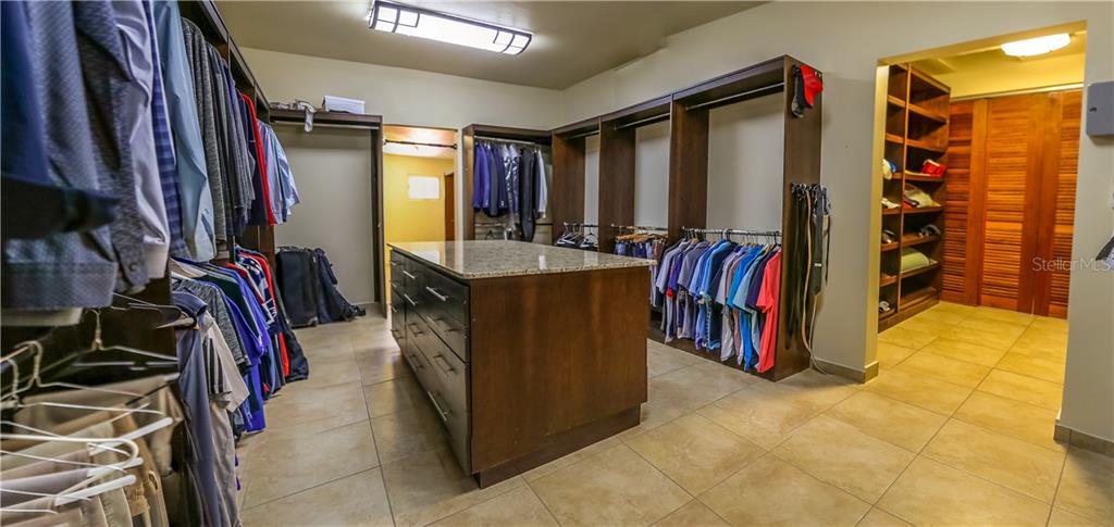 DORADO BEACH EAST - Residential