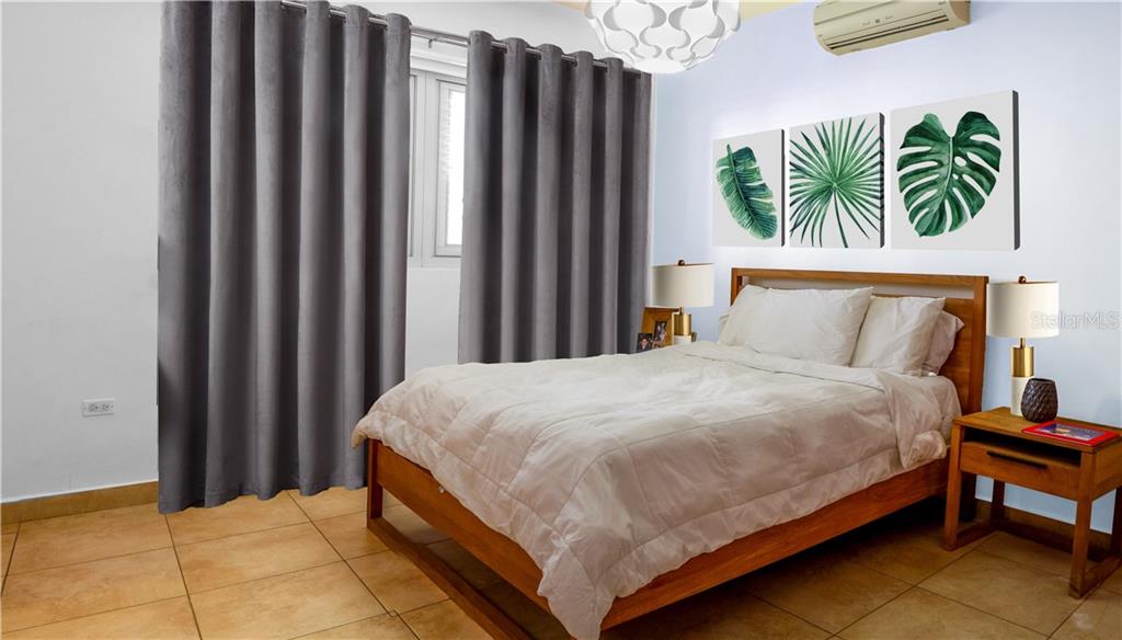 DORADO BEACH EAST - Residential