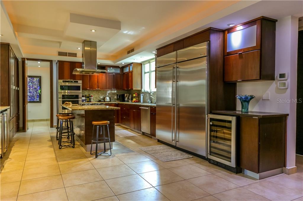 DORADO BEACH EAST - Residential