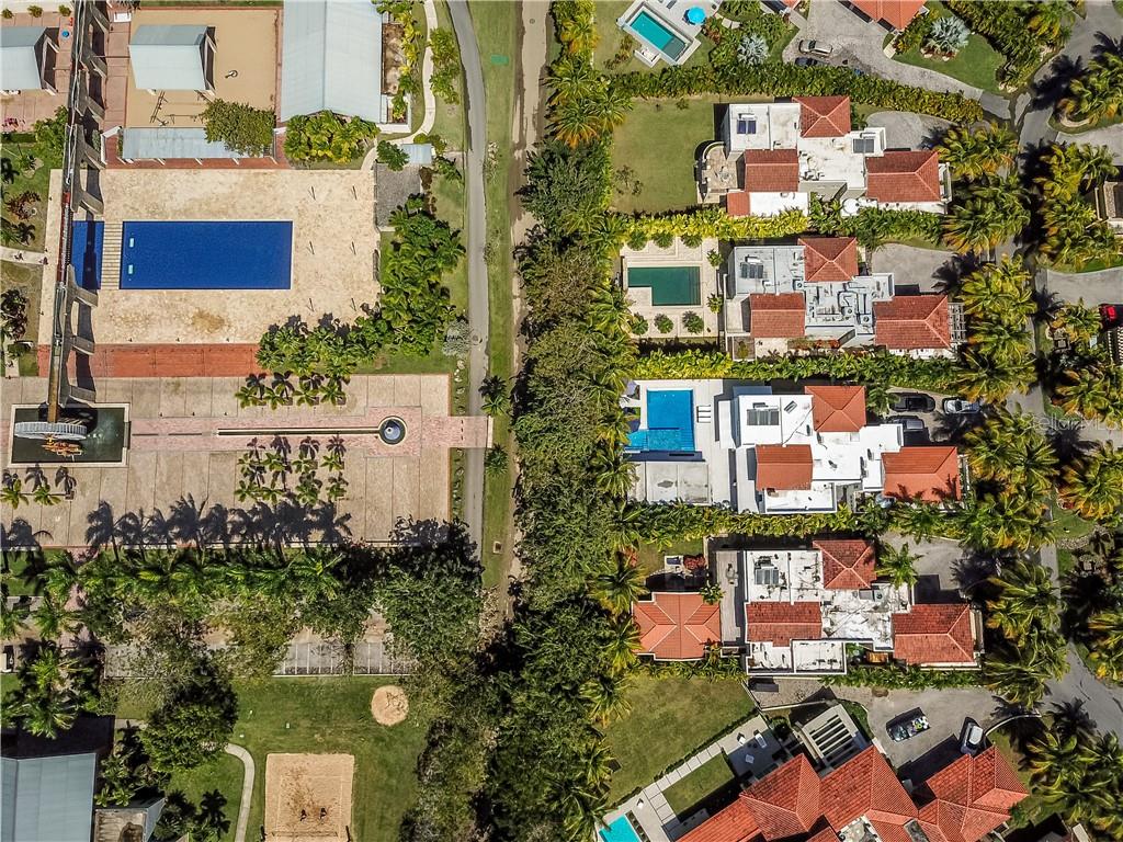 DORADO BEACH EAST - Residential