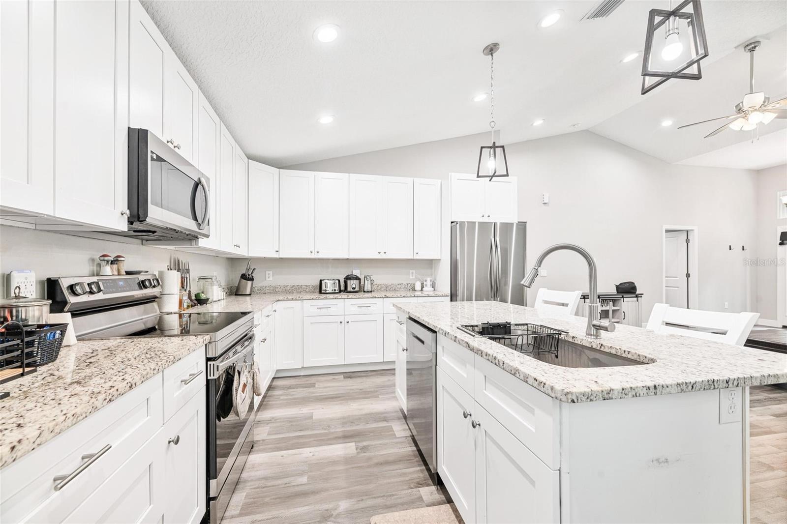 LAKE BERESFORD HEIGHTS - Residential