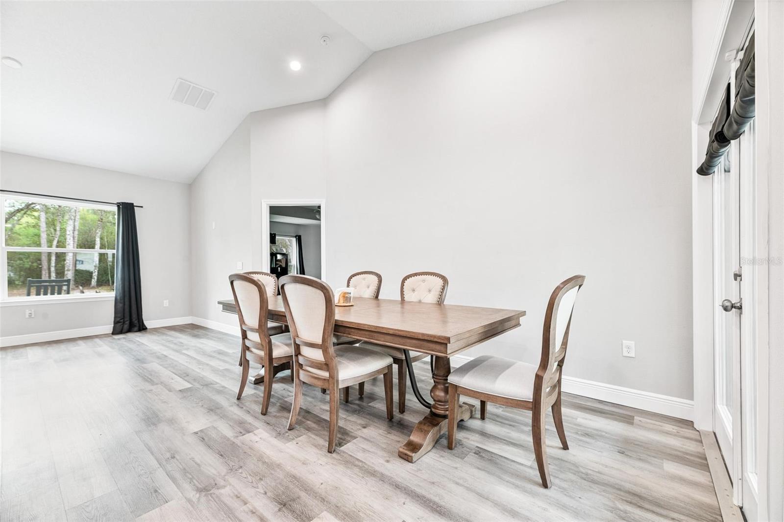 LAKE BERESFORD HEIGHTS - Residential