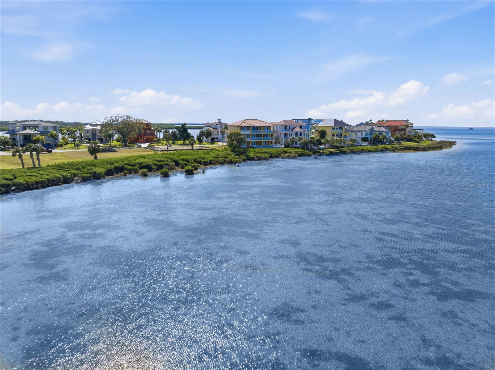 HARBORPOINTE - Residential