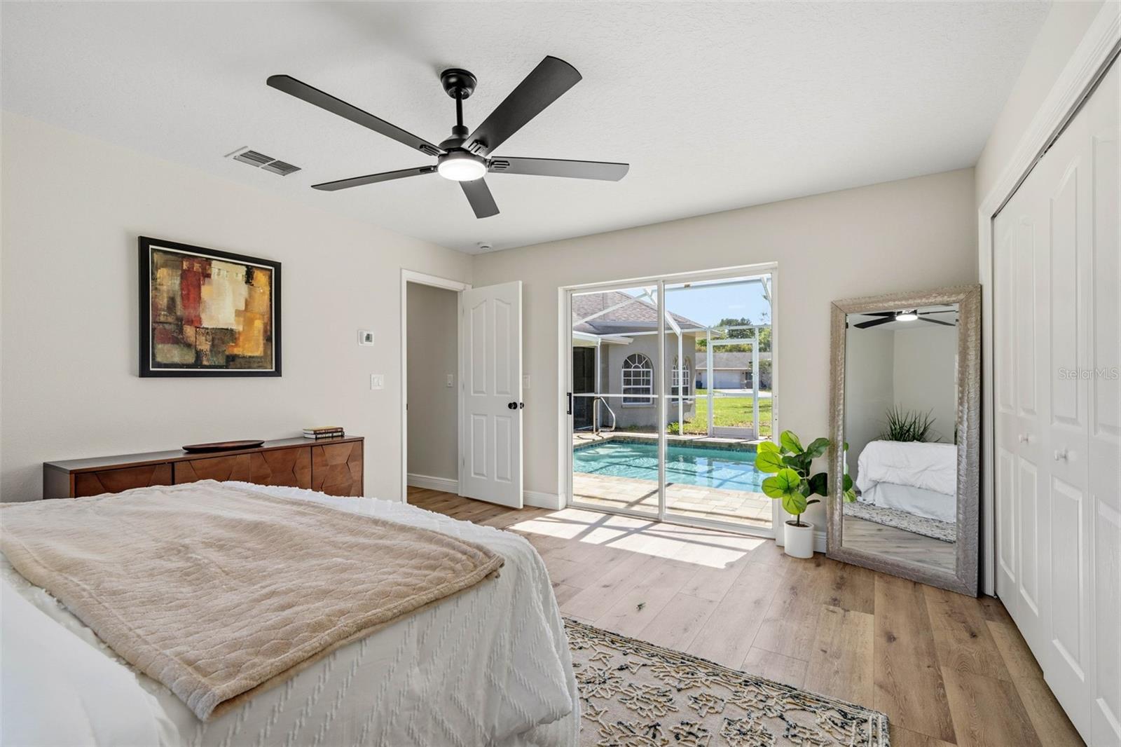 OAKRIDGE ESTATES - Residential