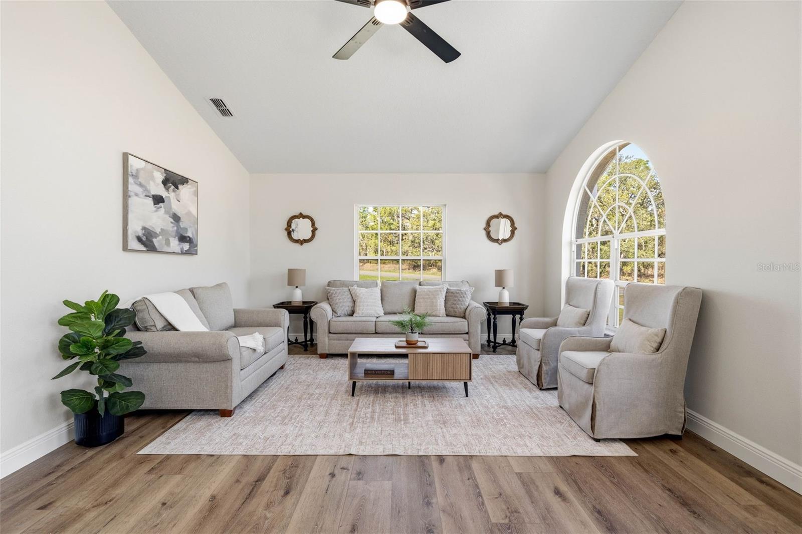 OAKRIDGE ESTATES - Residential