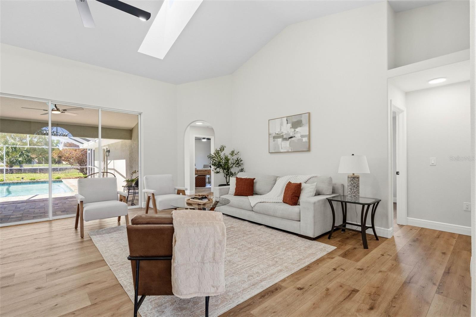 OAKRIDGE ESTATES - Residential