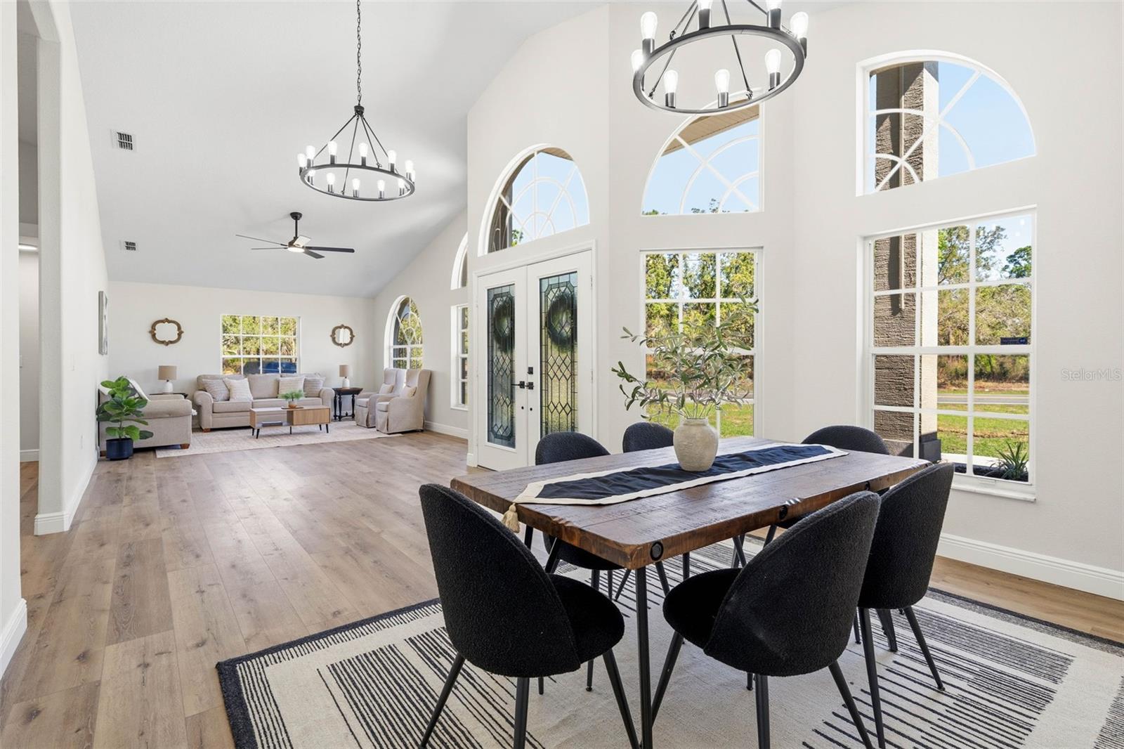 OAKRIDGE ESTATES - Residential