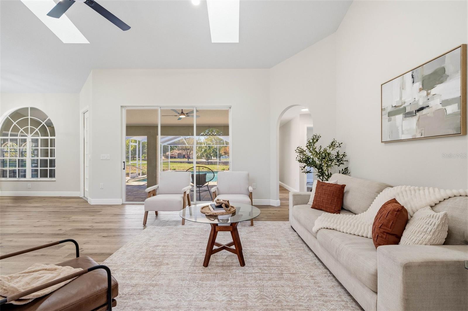 OAKRIDGE ESTATES - Residential