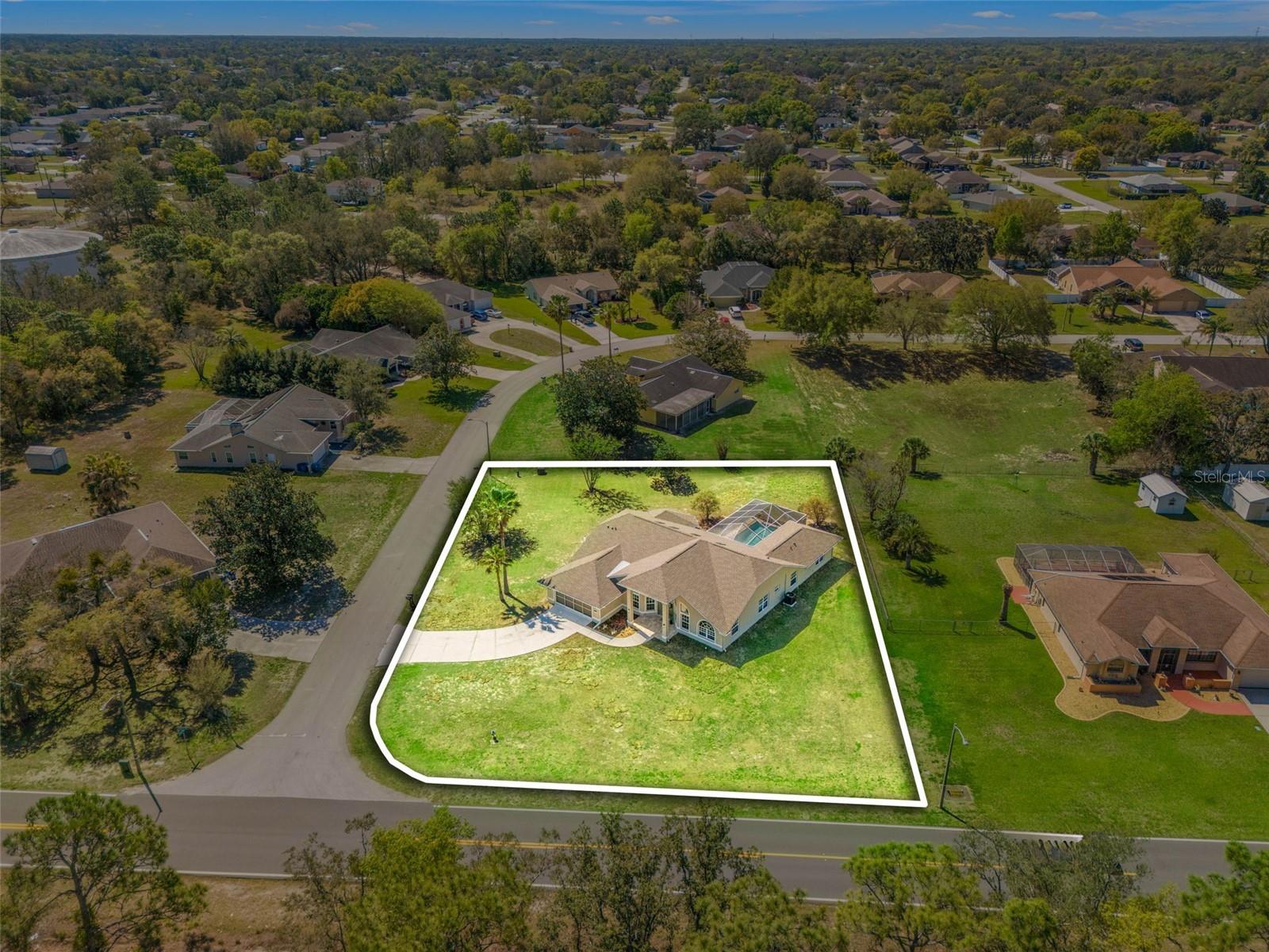 OAKRIDGE ESTATES - Residential